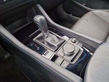 Car image 23