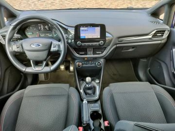 Car image 37