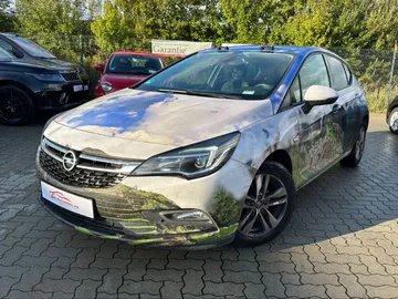 Car image 2