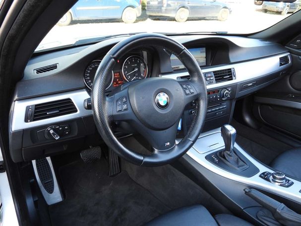 BMW 325i Cabrio 160 kW image number 4