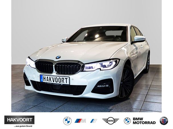 BMW 330e M Sport xDrive 215 kW image number 2