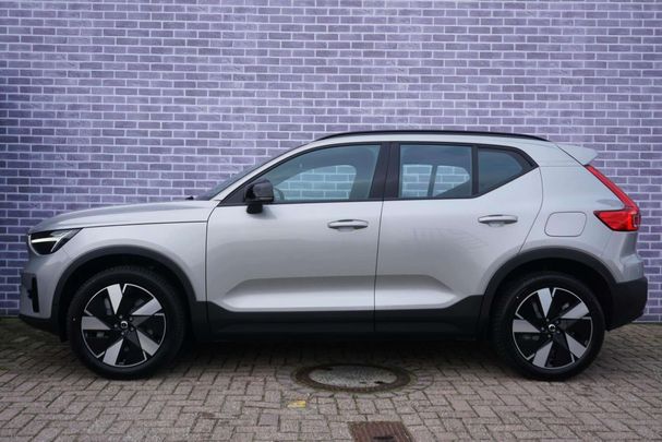 Volvo XC40 Recharge Extended Range Core 185 kW image number 4