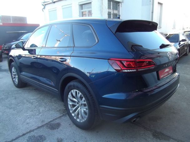 Volkswagen Touareg 3.0 TDI 4Motion 170 kW image number 6