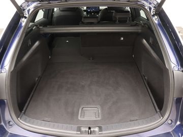 Car image 37