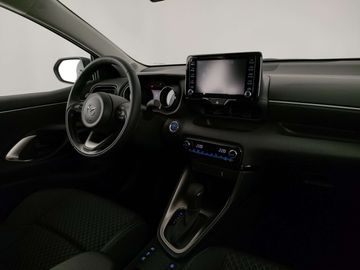 Car image 10