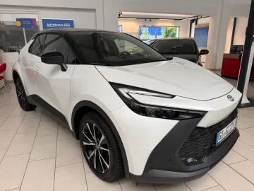 Car image 2