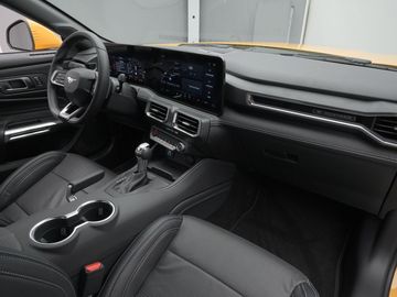 Car image 32