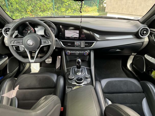 Alfa Romeo Giulia 2.2 Veloce Ti 154 kW image number 7