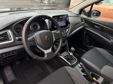 Car image 8