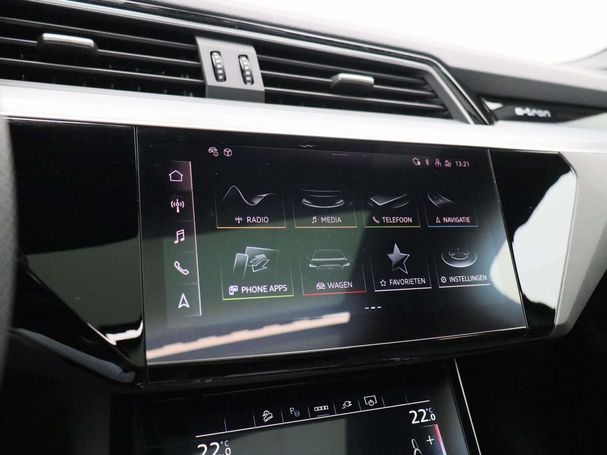 Audi e-tron 55 quattro Sportback 300 kW image number 32