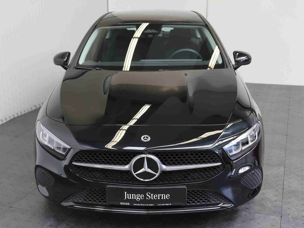 Mercedes-Benz A 180 100 kW image number 2