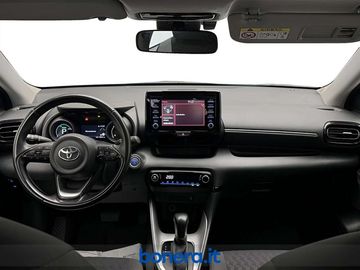 Car image 10