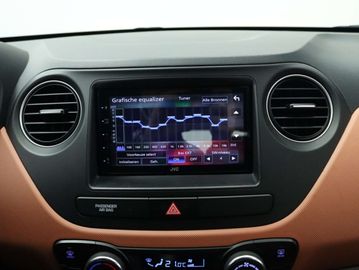 Car image 31