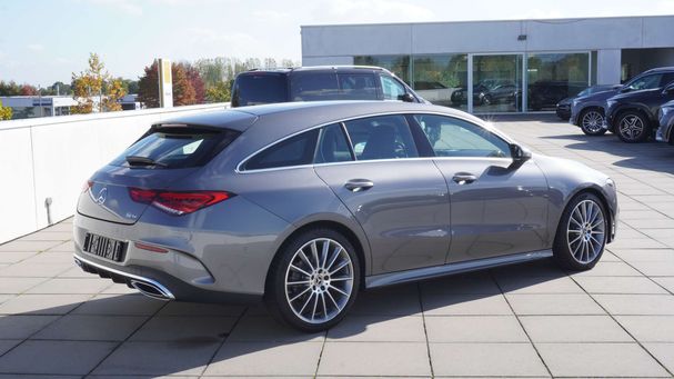 Mercedes-Benz CLA 180 Shooting Brake 7G-DCT 100 kW image number 4