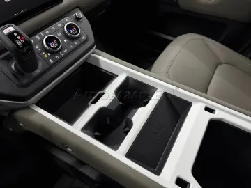 Car image 31