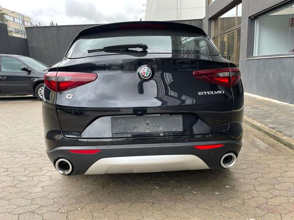 Alfa Romeo Stelvio 2.2 Q4 140 kW image number 7