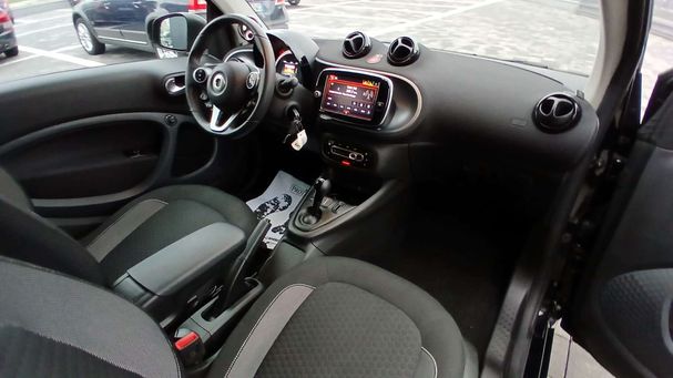 Smart ForTwo EQ 60 kW image number 8