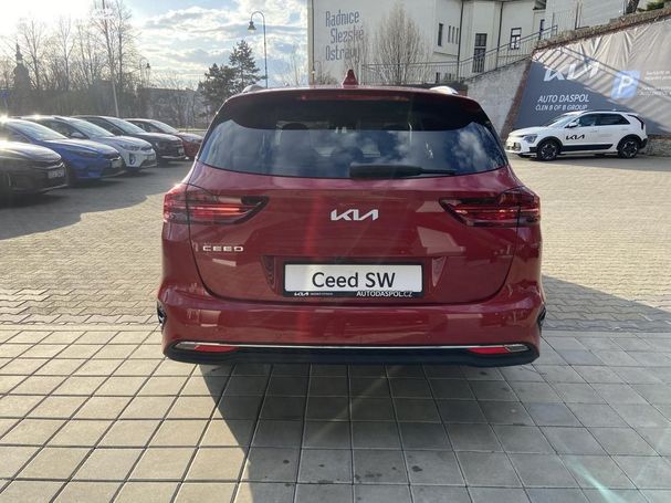 Kia Ceed 1.5 118 kW image number 3