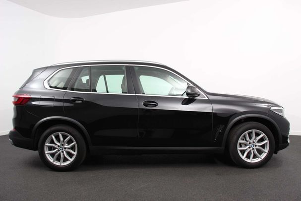 BMW X5 45e xDrive 293 kW image number 3