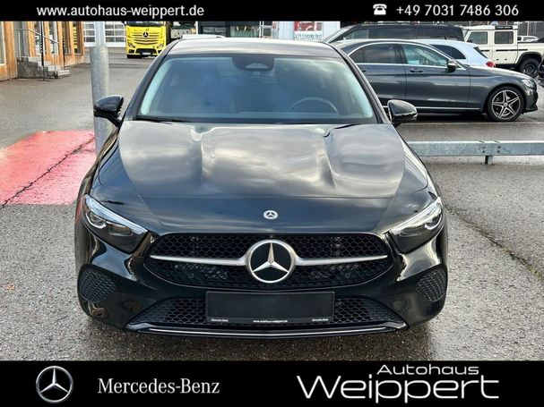 Mercedes-Benz A 220 140 kW image number 3