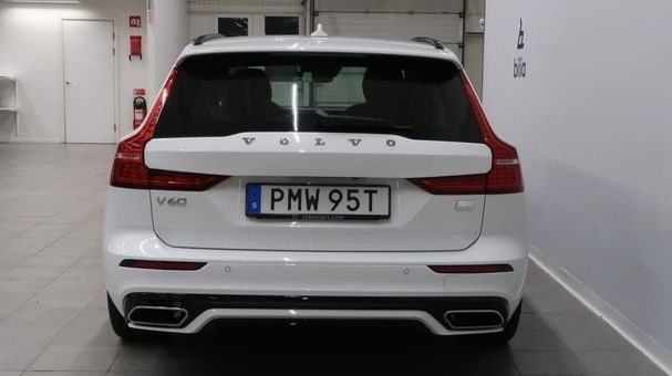 Volvo V60 T8 R Design AWD Recharge 293 kW image number 3