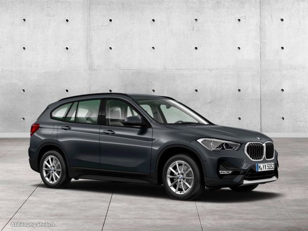 BMW X1 sDrive18i Advantage 100 kW image number 10