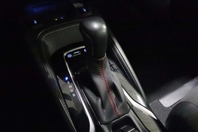 Car image 38