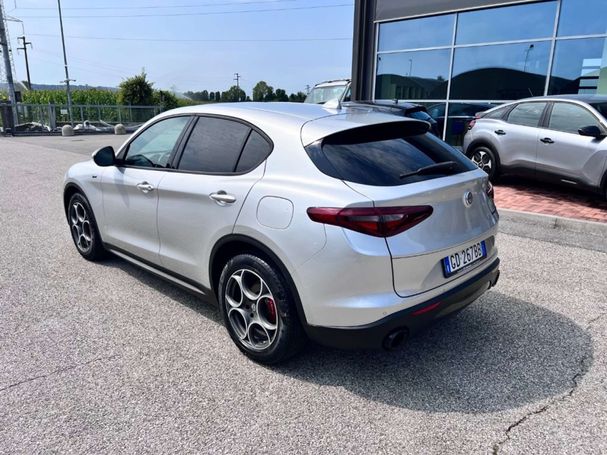 Alfa Romeo Stelvio 2.2 Diesel AT8 140 kW image number 4