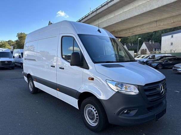 Mercedes-Benz Sprinter 317 CDI RWD 125 kW image number 2