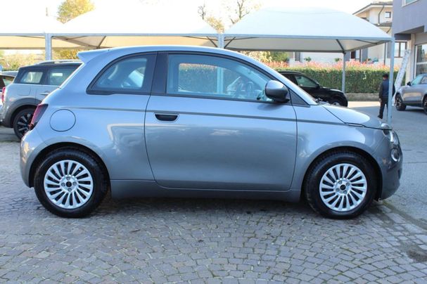 Fiat 500 e 70 kW image number 10