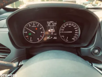 Car image 29