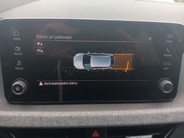 Car image 35
