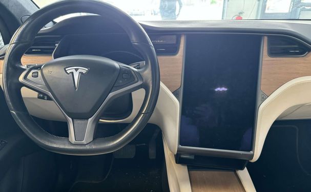 Tesla Model X Long Range AWD 307 kW image number 17