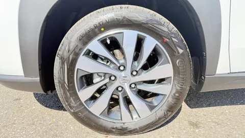 Car image 31