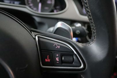 Car image 37