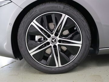 Car image 37