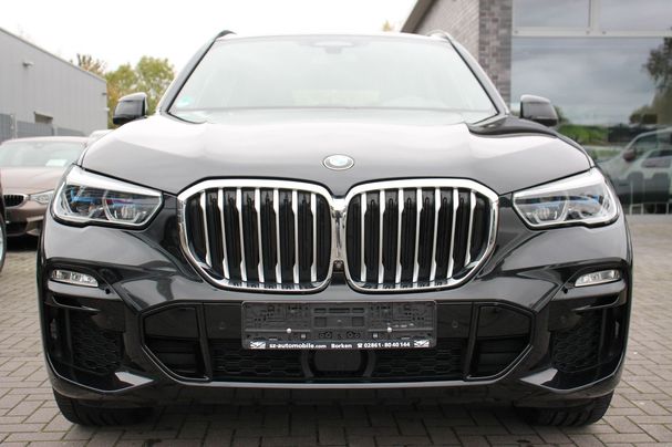 BMW X5 45e xDrive 290 kW image number 3