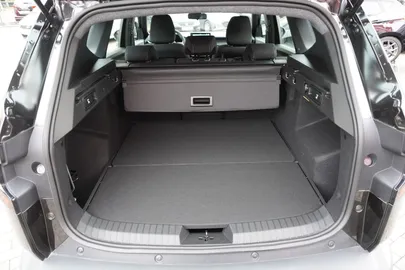 Car image 33