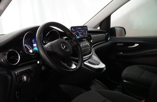 Mercedes-Benz V 300d Edition 1 176 kW image number 15