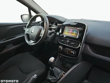 Car image 29