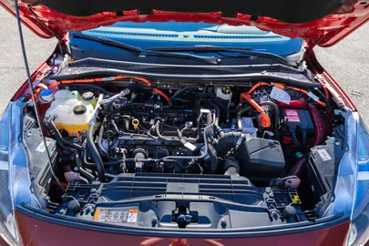 Car image 19