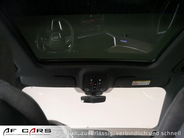 Audi RSQ3 294 kW image number 29