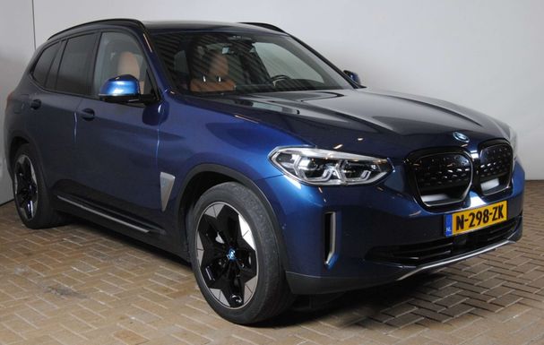 BMW iX3 210 kW image number 13