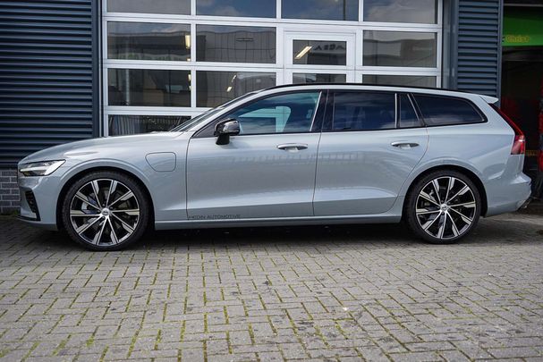 Volvo V60 T6 AWD Ultimate 257 kW image number 1