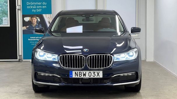 BMW 730d xDrive 196 kW image number 6