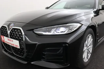 Car image 32