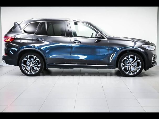 BMW X5 45e xDrive 290 kW image number 3