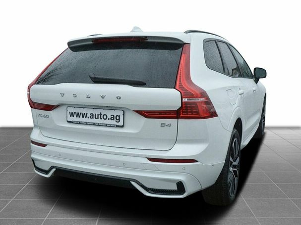 Volvo XC60 B4 145 kW image number 2