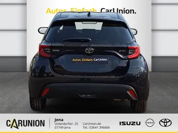 Car image 5