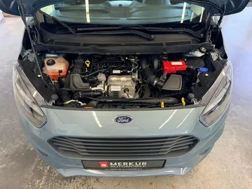 Car image 24